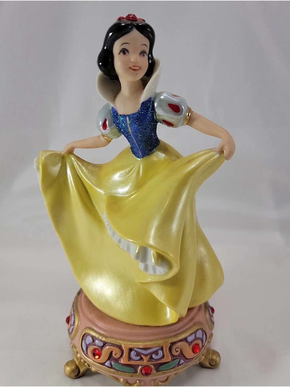 Snow White Jeweled Base Dancing figurine - Porcelain 7.25"